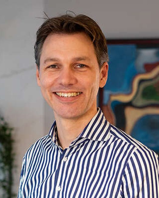 Senior Consultant Kevin Miley