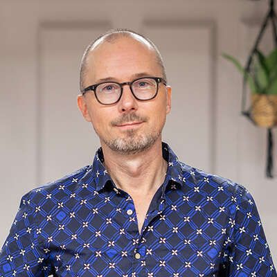 Senior Research Consultant Bram van der Lelij